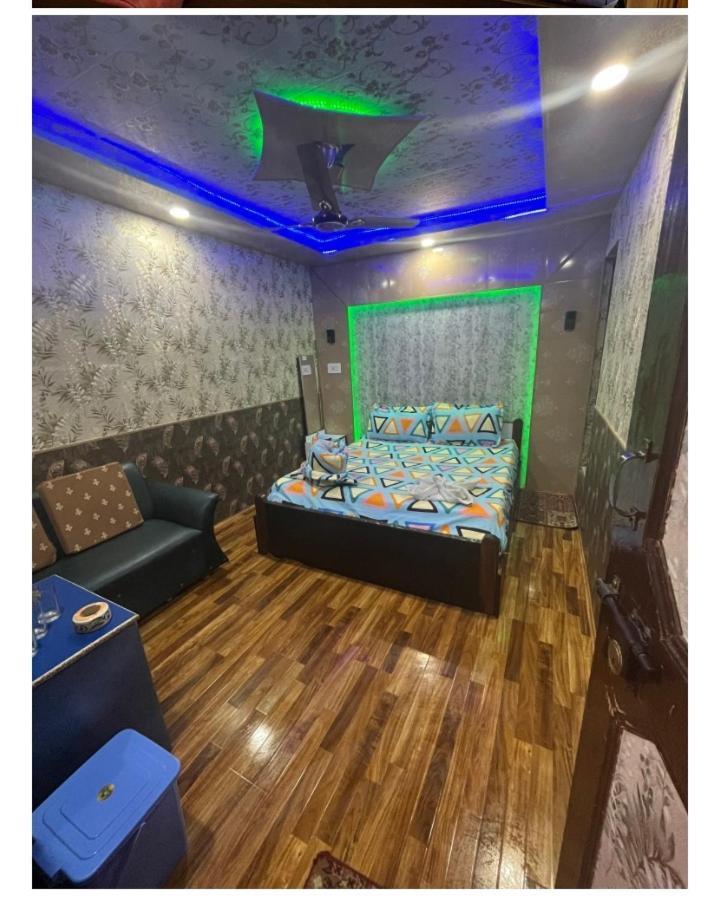 Kashmir Luxury Stay Srīnagar 外观 照片